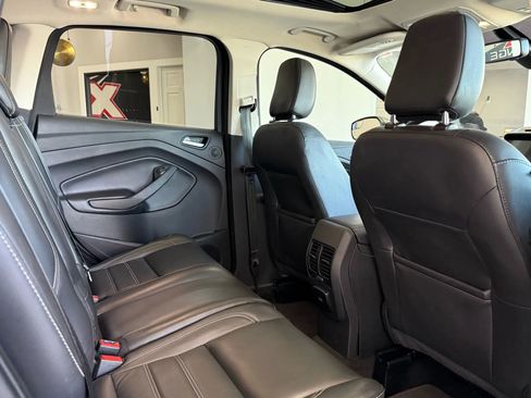 Used 2018 Ford Escape Titanium AWD/4WD image 27