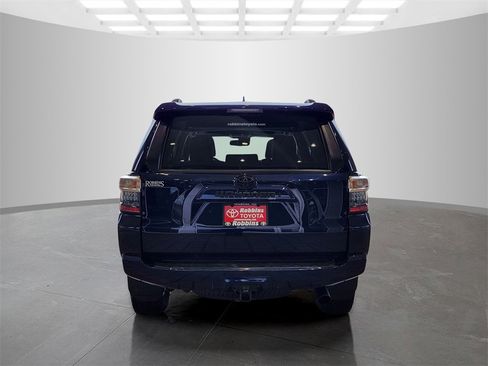 Used 2024 Toyota 4Runner SR5 Premium image 6