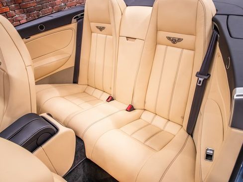 Used 2011 Bentley Continental GTC image 25