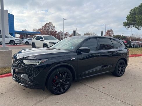 Used 2023 Acura MDX A-Spec image 2