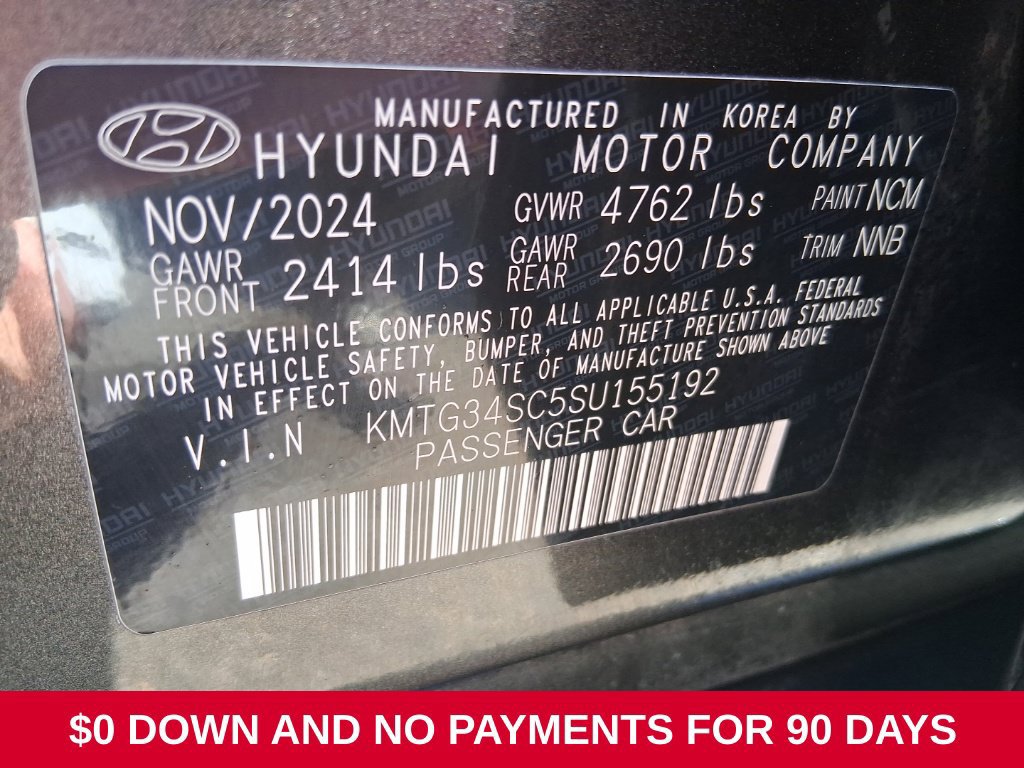 Used 2025 Genesis G70 2.5T RWD image 5