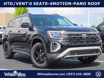 New 2025 Volkswagen Atlas Peak Edition SE