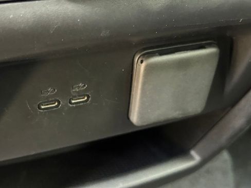 Used 2025 GMC Acadia Elevation FWD image 22