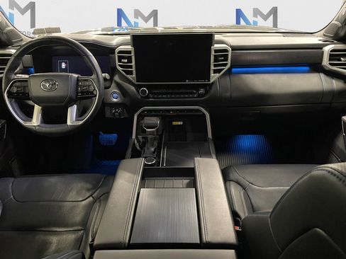 Used 2024 Toyota Sequoia Platinum image 10