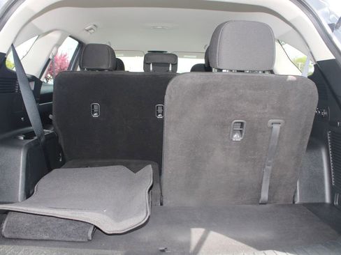 Used 2022 Kia Sorento LX FWD image 29