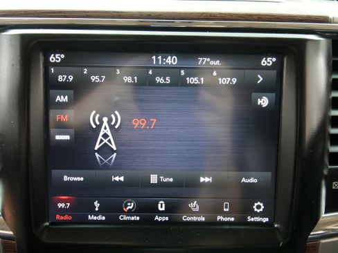 Used 2018 RAM 3500 Laramie w/ Convenience Group AWD/4WD image 30