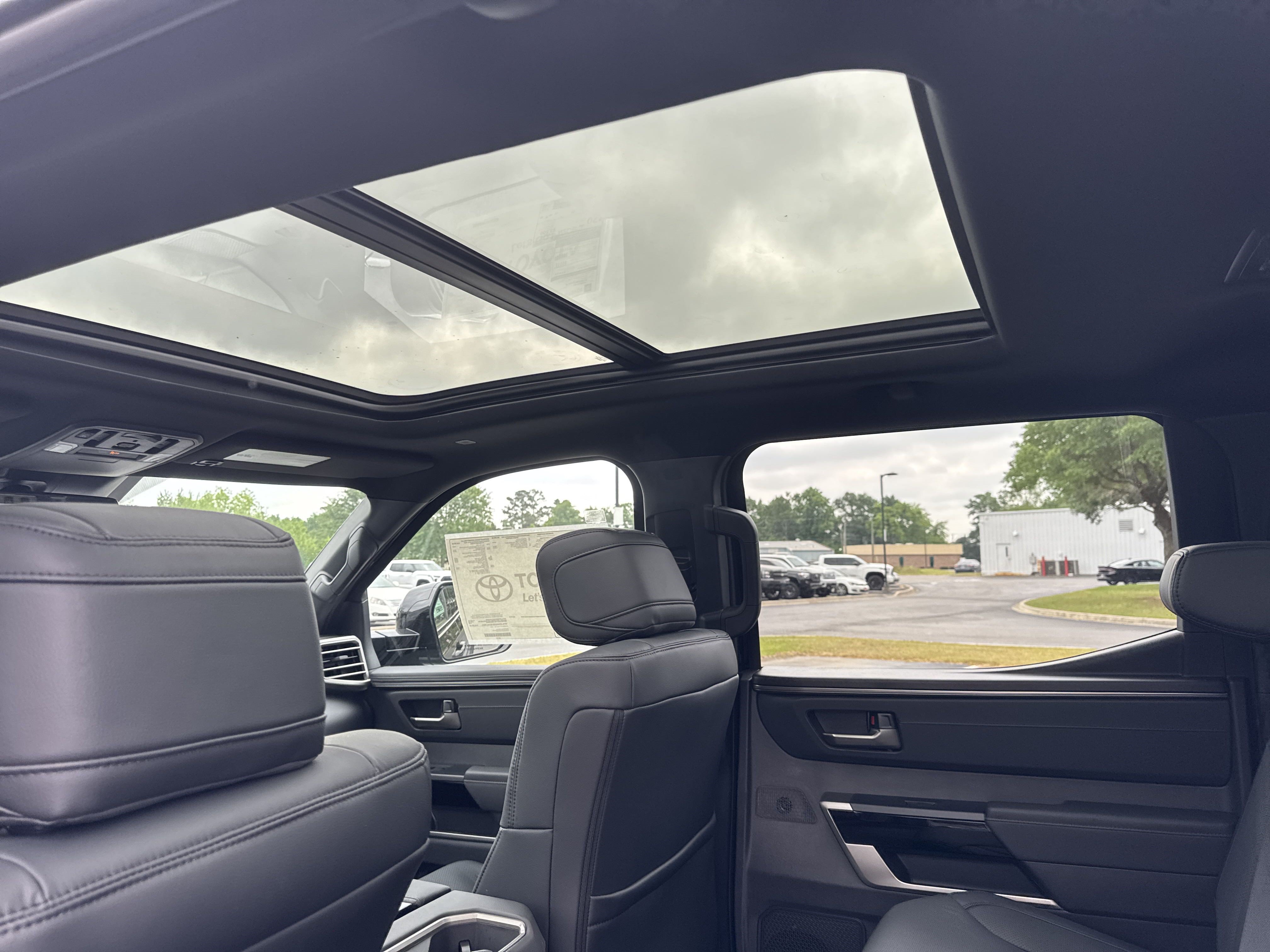 New 2025 Toyota Tundra Limited AWD/4WD image 27