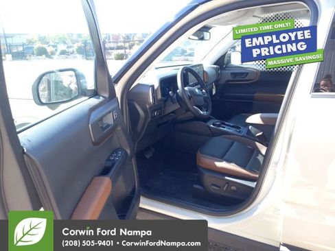 New 2025 Ford Bronco Sport Outer Banks w/ Outer Banks Tech Package+ AWD/4WD image 9