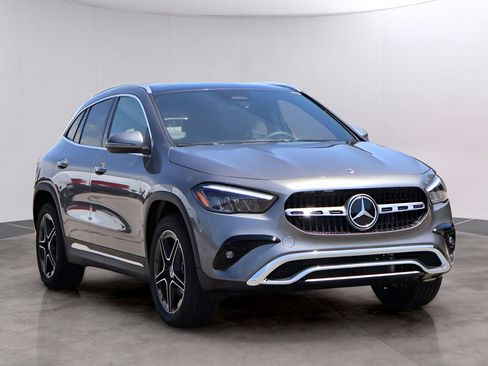 New 2026 Mercedes-Benz GLA 250 4MATIC image 3