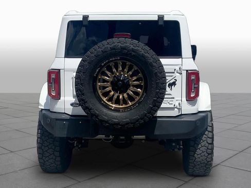 Used 2023 Ford Bronco Outer Banks w/ Sasquatch Package AWD/4WD image 5