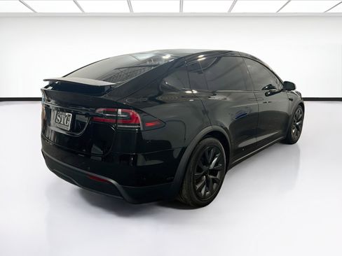 Used 2025 Tesla Model X AWD/4WD image 4