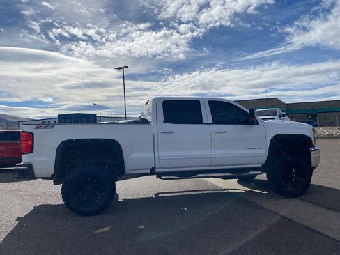 Used 2017 Chevrolet Silverado 2500 LT w/ LT Fleet Convenience Package image 19