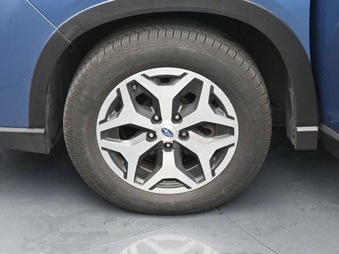Used 2021 Subaru Forester Premium AWD/4WD image 10