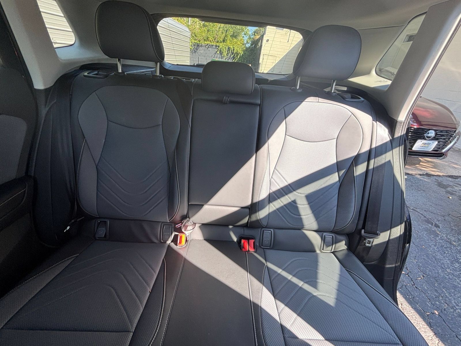 Used 2026 Volkswagen Tiguan SE FWD image 34