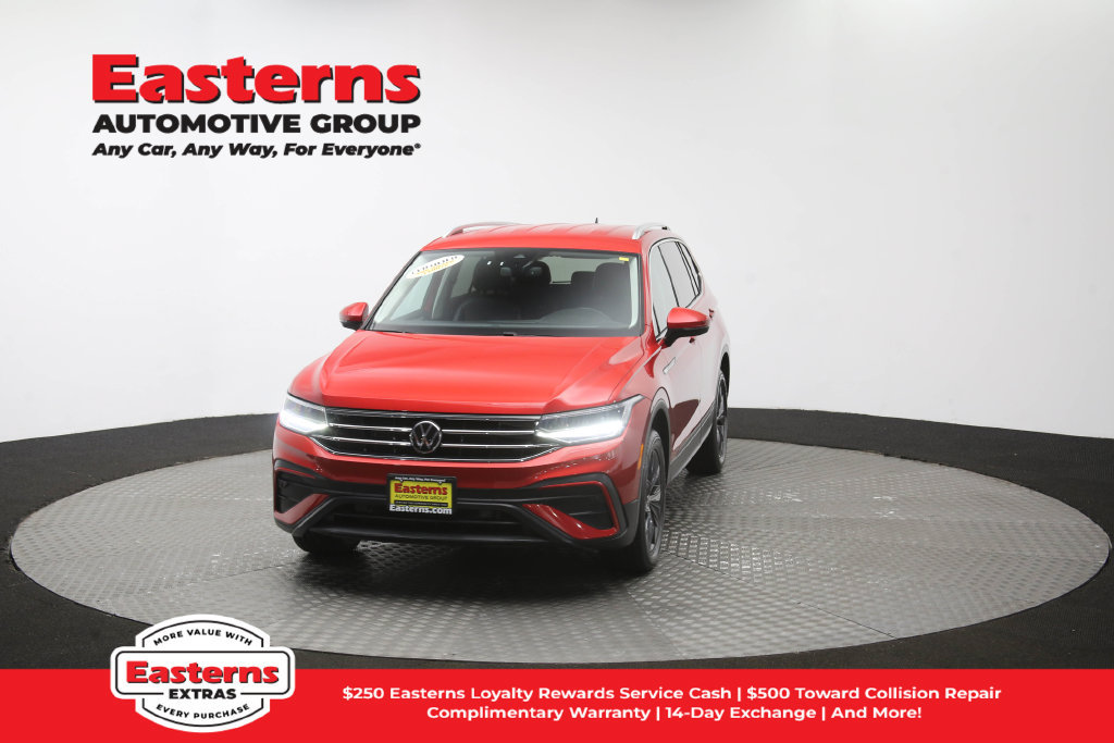 Used 2023 Volkswagen Tiguan SE AWD/4WD image 52