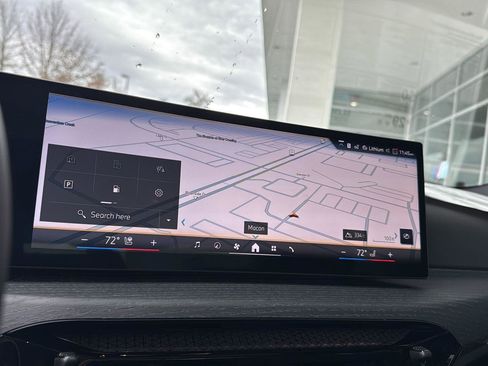 New 2026 BMW 330i xDrive Sedan w/ Premium Package image 23