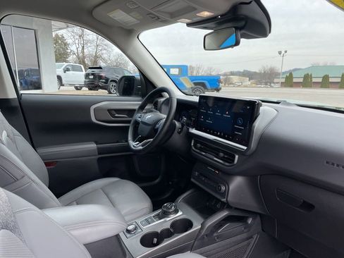 Used 2025 Ford Bronco Sport Badlands image 25