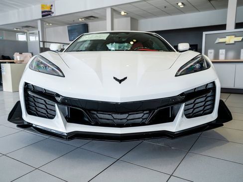 New 2026 Chevrolet Corvette Z06 RWD image 2
