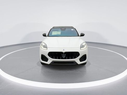 New 2025 Maserati Grecale Modena image 5