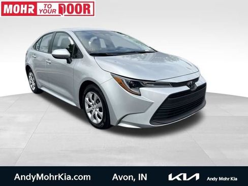 Used 2025 Toyota Corolla LE FWD image 1