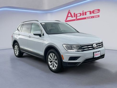 Used 2018 Volkswagen Tiguan SE w/ 3rd Row Seat Package AWD/4WD image 7