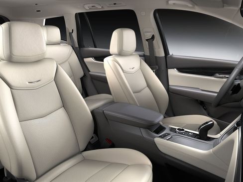 New 2025 Cadillac XT6 Premium Luxury w/ LPO, Floor Liner Package image 33