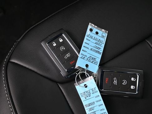 Used 2025 Jeep Grand Cherokee L Limited image 18