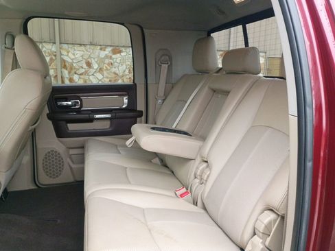 Used 2018 RAM 2500 Laramie image 37