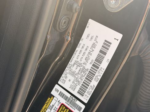 Used 2017 Toyota Tundra SR5 AWD/4WD image 33