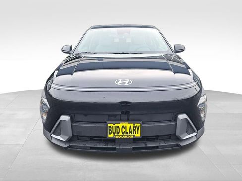 New 2026 Hyundai Kona SE AWD/4WD image 9