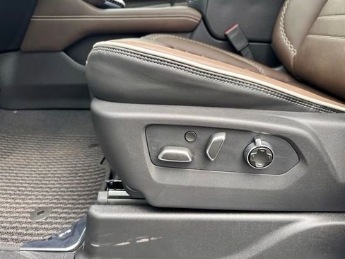 New 2026 GMC Yukon Denali Ultimate image 9