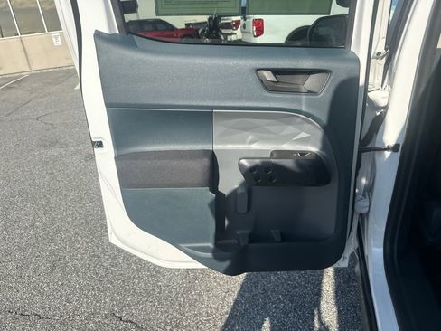 Used 2022 Ford Maverick XL image 21