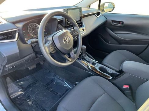 Certified 2022 Toyota Corolla LE image 12