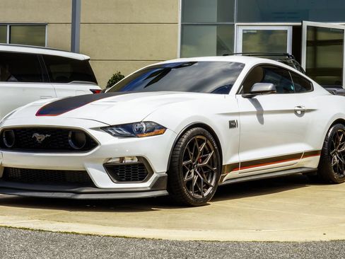 Used 2022 Ford Mustang Mach 1 w/ Mach 1 Handling Package RWD image 8