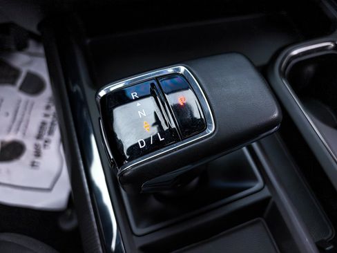 Used 2024 Chevrolet Silverado 1500 ZR2 w/ Technology Package image 30