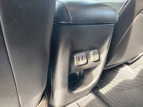 Used 2021 Chevrolet Colorado ZR2 AWD/4WD image 29
