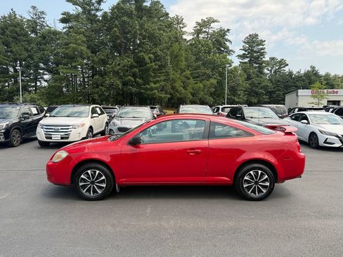 Used 2010 Chevrolet Cobalt LS FWD image 2