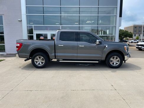 Used 2022 Ford F150 Lariat AWD/4WD image 4