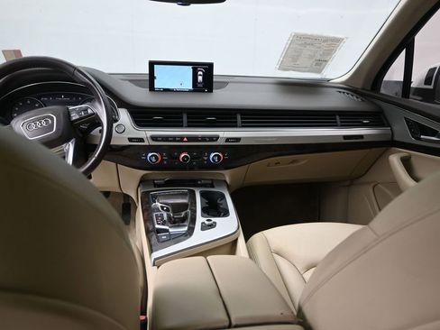 Used 2019 Audi Q7 2.0T Premium w/ Convenience Package image 14