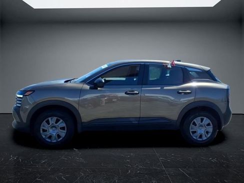 Used 2025 Nissan Kicks S AWD/4WD image 7