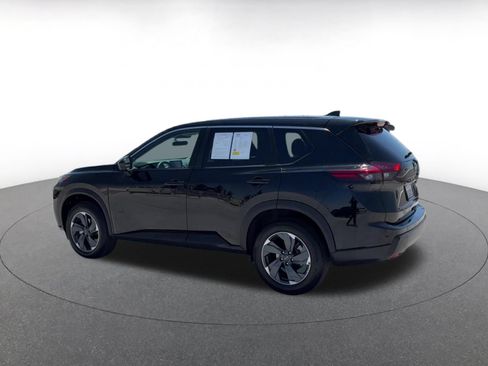 Used 2025 Nissan Rogue SV FWD image 10