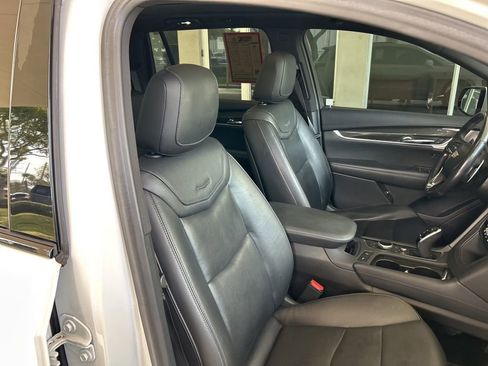 Used 2021 Cadillac XT6 Sport image 23