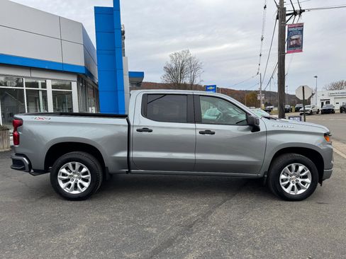 New 2026 Chevrolet Silverado 1500 Custom image 9