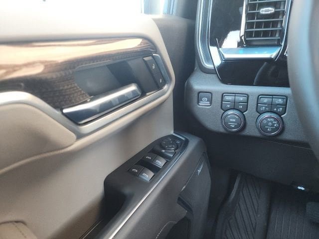 New 2026 Chevrolet Silverado 1500 RST w/ RST All Star Premium Package AWD/4WD image 40