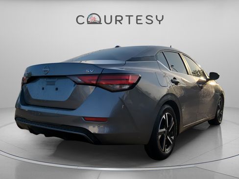 Certified 2024 Nissan Sentra SV image 5