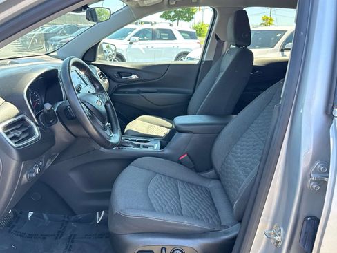 Used 2020 Chevrolet Equinox LT AWD/4WD image 14