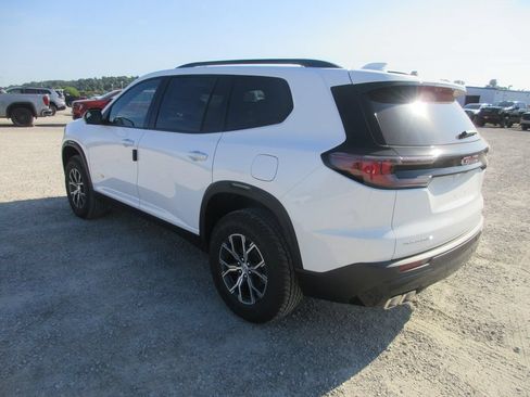 New 2026 GMC Acadia AT4 w/ Luxury Package AWD/4WD image 7