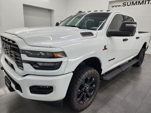 Used 2025 RAM 2500 Lone Star AWD/4WD image 7