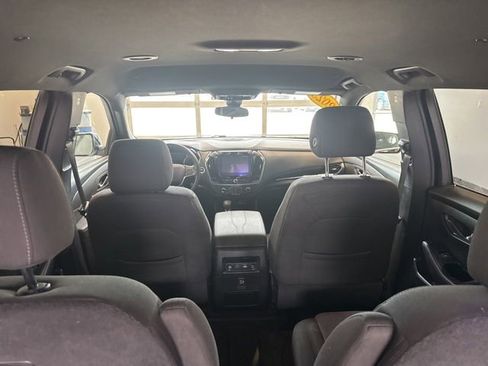 Used 2023 Chevrolet Traverse LT w/ LPO, Floor Liner Package AWD/4WD image 43