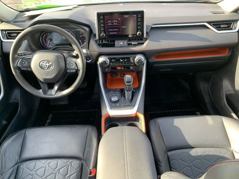 Used 2019 Toyota RAV4 Adventure image 17